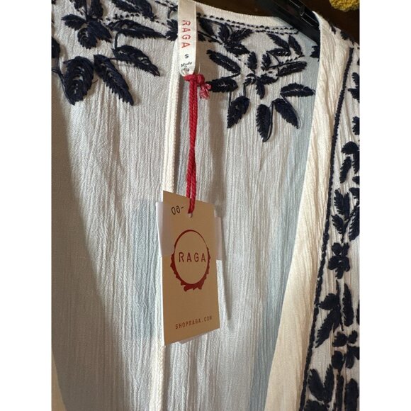 Raga Womens Embroidered Maxi Dress Sm White & Navy Boho Crinkle Fabric Anthro - Picture 4 of 7